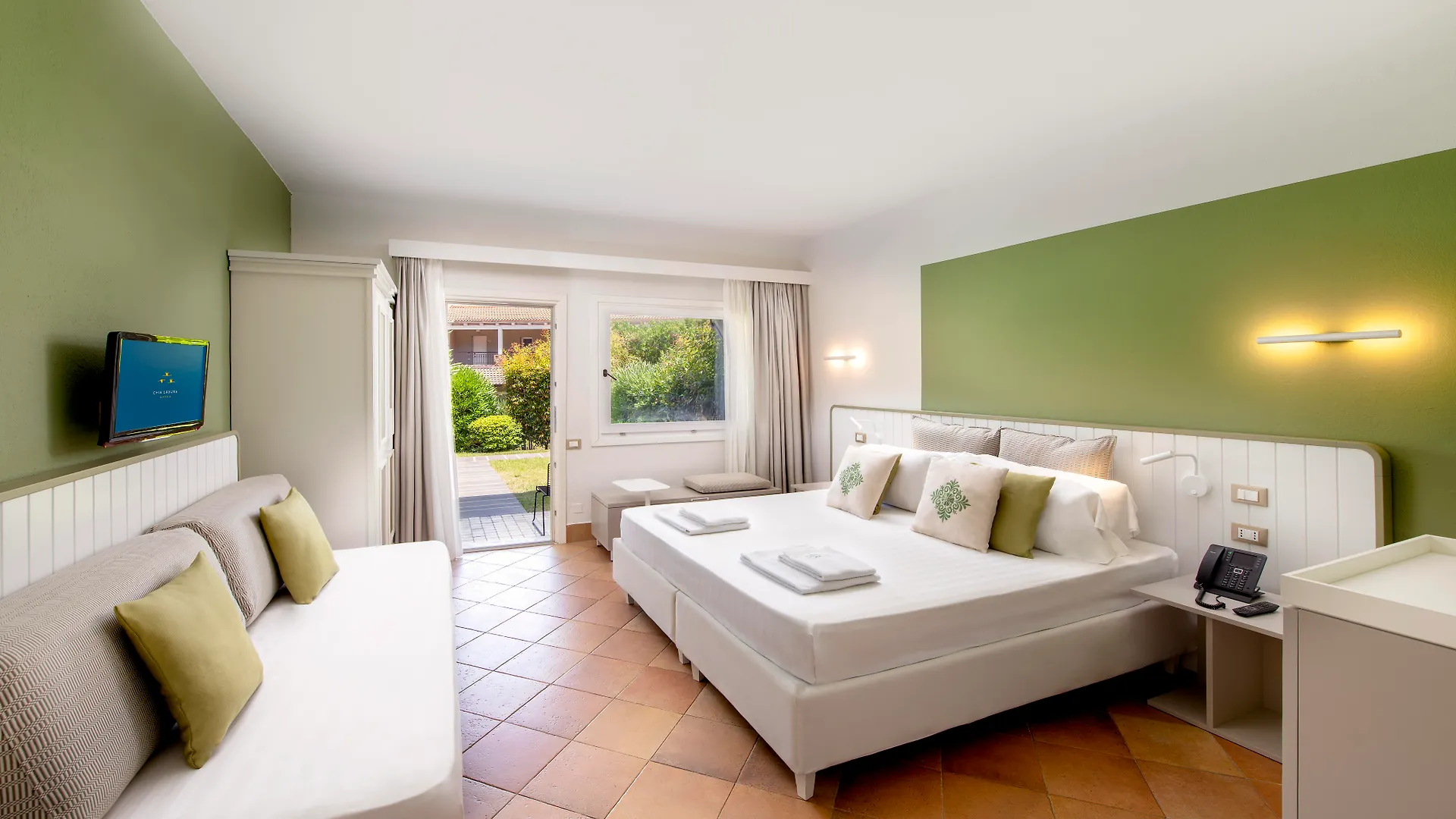 Chia Laguna - Hotel Village 4*,  Italy