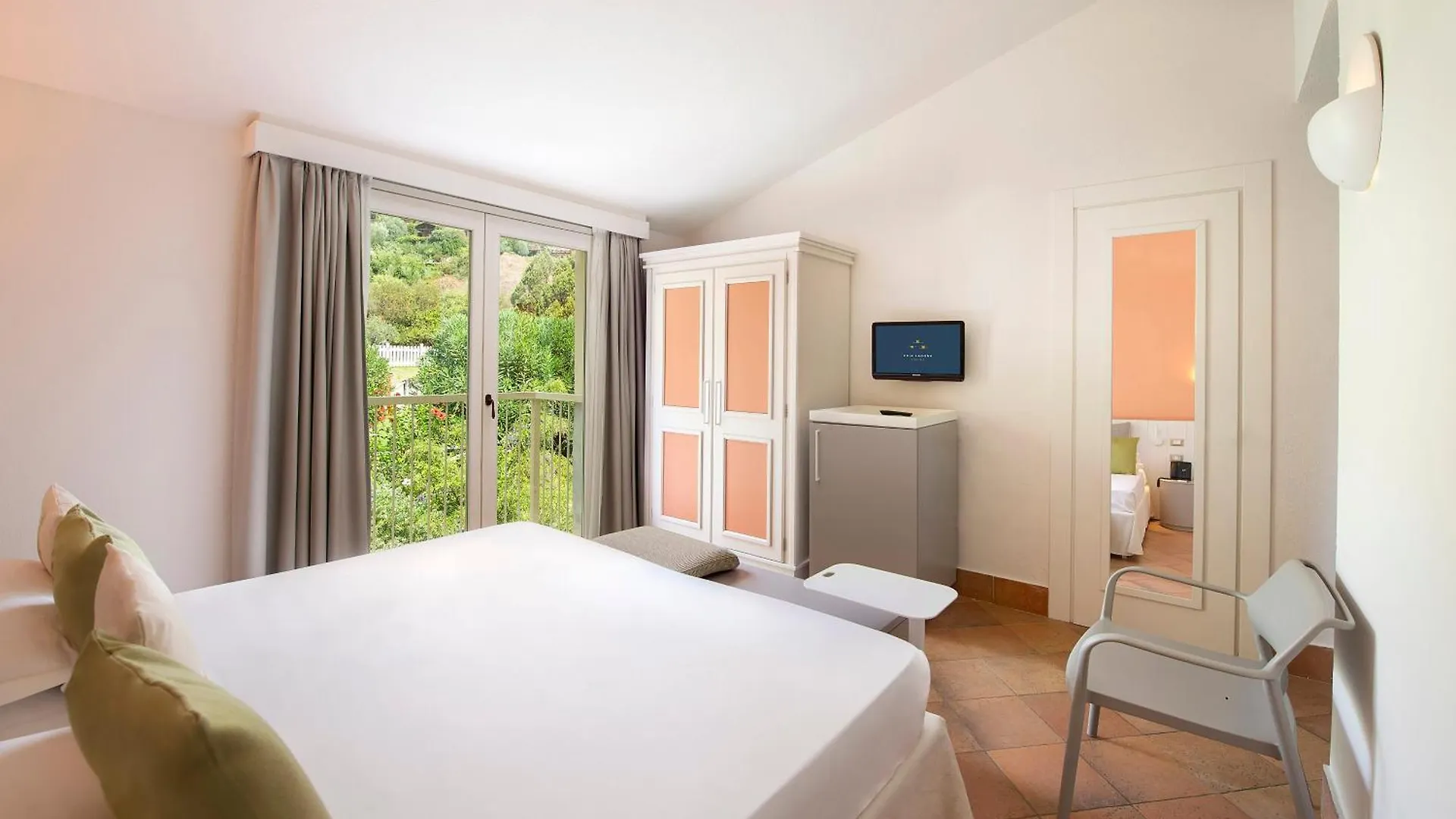 Chia Laguna - Hotel Village